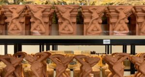 Mua gì làm quà lưu niệm khi tham quan Khu đền tháp Mỹ Sơn