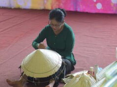 Trải nghiệm làm gốm, chằm nón lá và dệt thổ cẩm truyền thống tại Khu đền tháp Mỹ Sơn