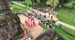 Trải nghiệm khám phá Mỹ Sơn bằng xe điện – Hành trình nhẹ nhàng giữa thung lũng di sản